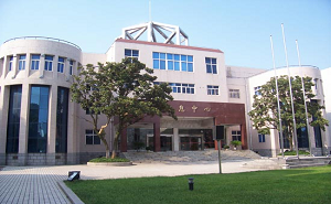湖南岳阳市第一中学