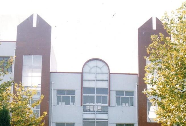 牛埠中学