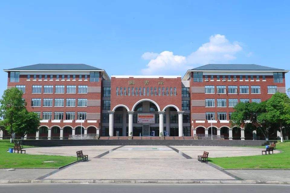 成都纺织专科学校自考