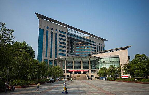 湖北大学自考