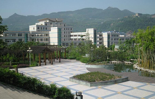 四川省成都市第三十中学