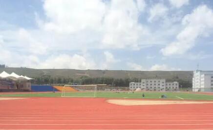 莲峰中学