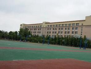 广元市中学