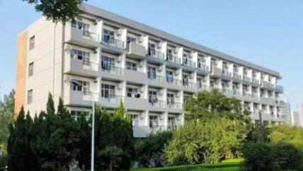 都江堰市柳街镇中学