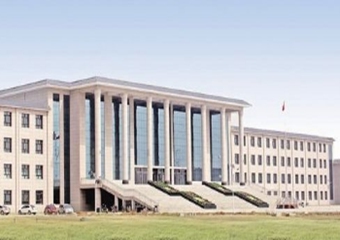 山西省新绛中学