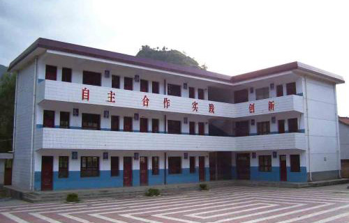 重庆市垫江县高峰镇关胜学校