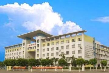 重庆市万州区高梁初级中学