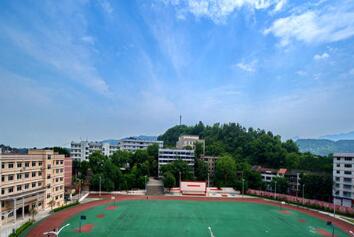 江津市柏林中学校东胜教学点