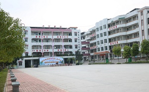 千官中学