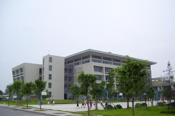 重庆电子工程职业学院自考