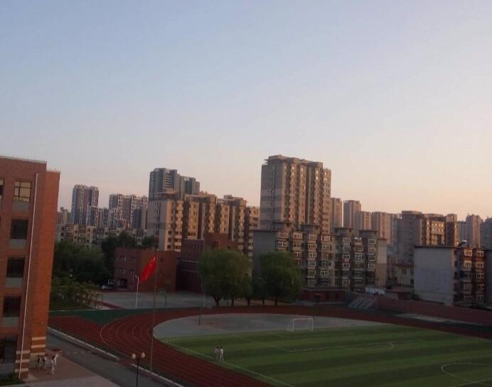 抚顺市第六中学