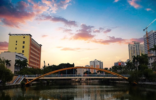 广东医科大学继续教育学院