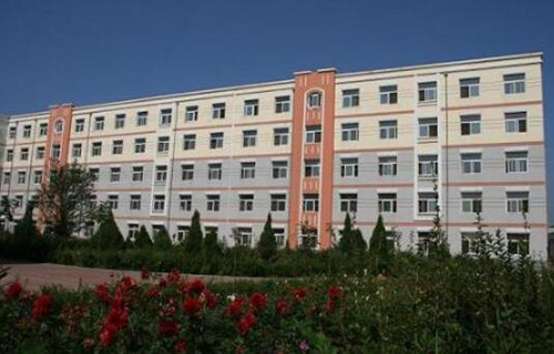 游仙区东林乡初级中学校