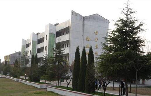 三台县建设镇初级中学校