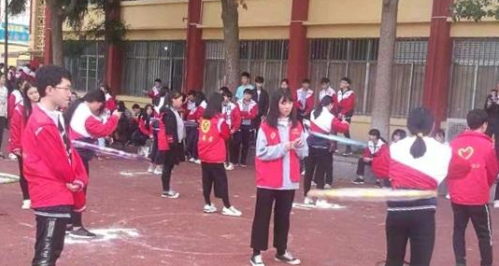 四川蓬溪实验中学