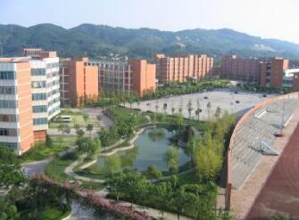四川省泸州市第二中学