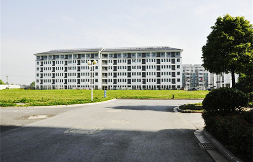 鲁屯镇中学
