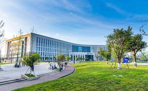 船山区广播电视大学「电大」