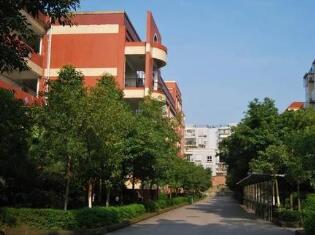 开阳县米坪乡中心学校