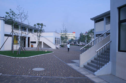 江阳区广播电视大学  「电大」
