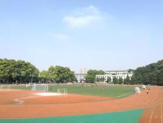 射洪县青岗镇初级中学校