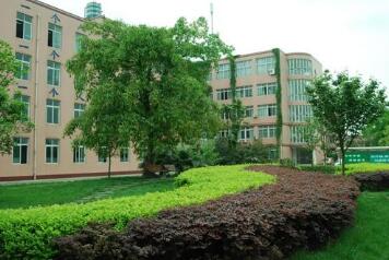大英县实验学校