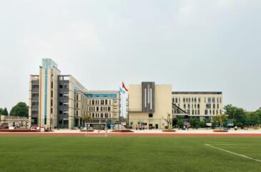 四川省双流县艺体中学