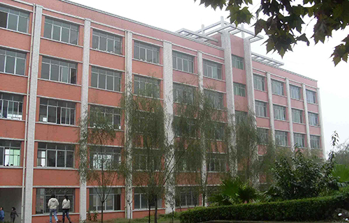 酉阳县泔溪镇私立中学校