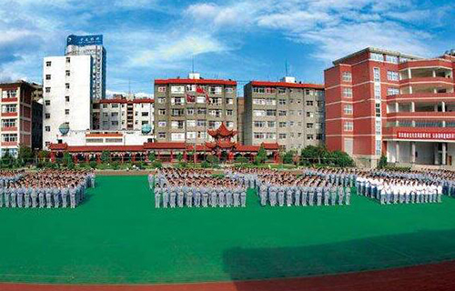 云南师范大学昆明市五华区实验中学