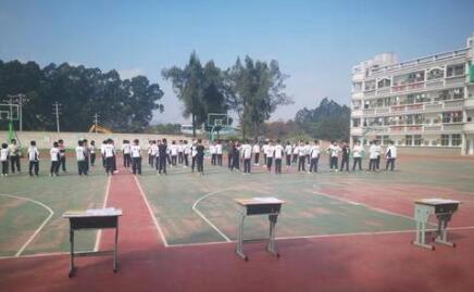 龙岩龙钢学校