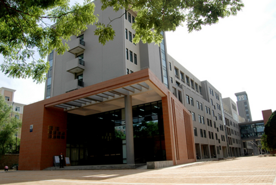 贵阳市宝庆中学